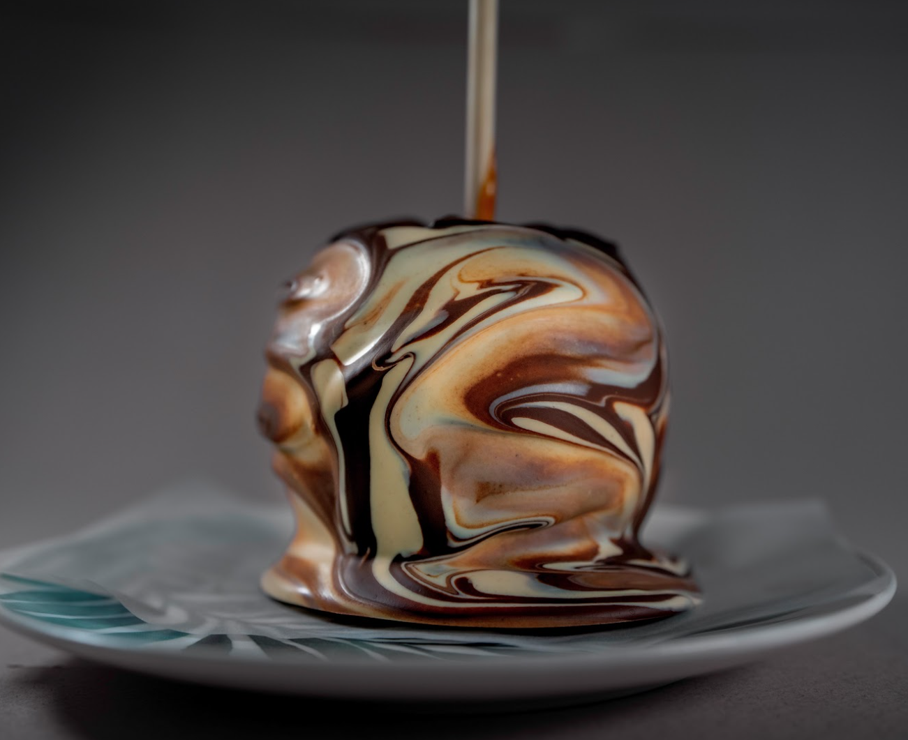 Marbled Caramel Apple